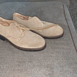 Men's shoes